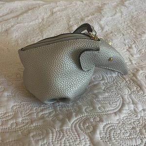 Elephant mini wrist purse